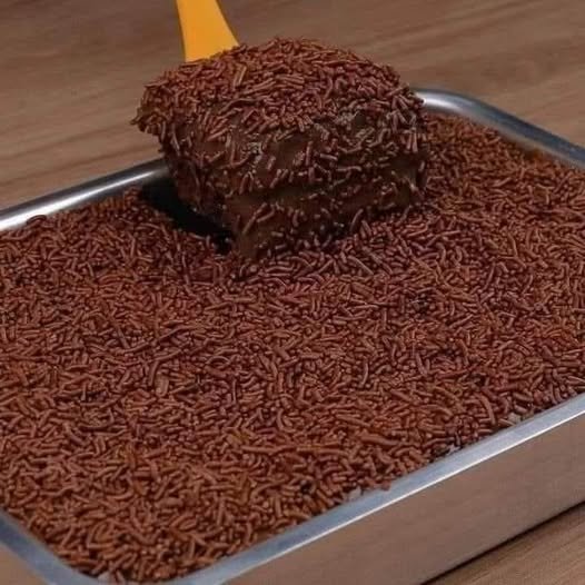 Bolo de chocolate simples